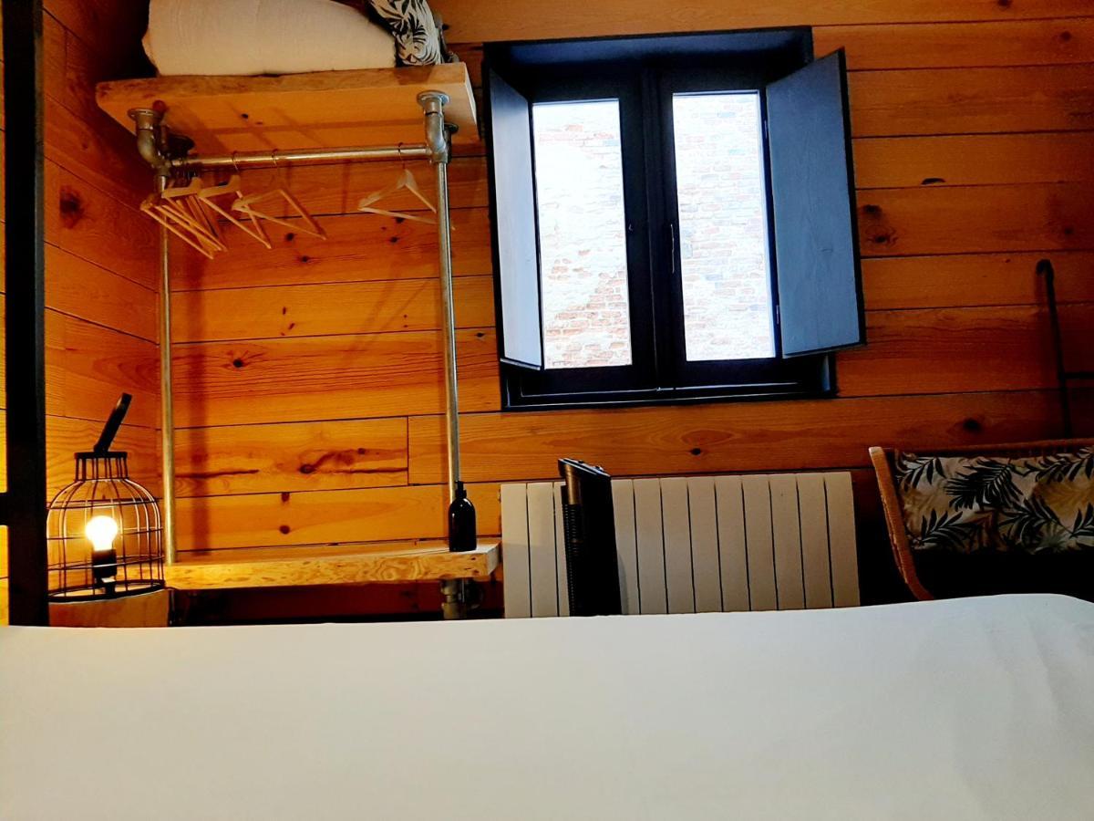 Hostal Erasmus By Gaiarooms Salamanca Kültér fotó