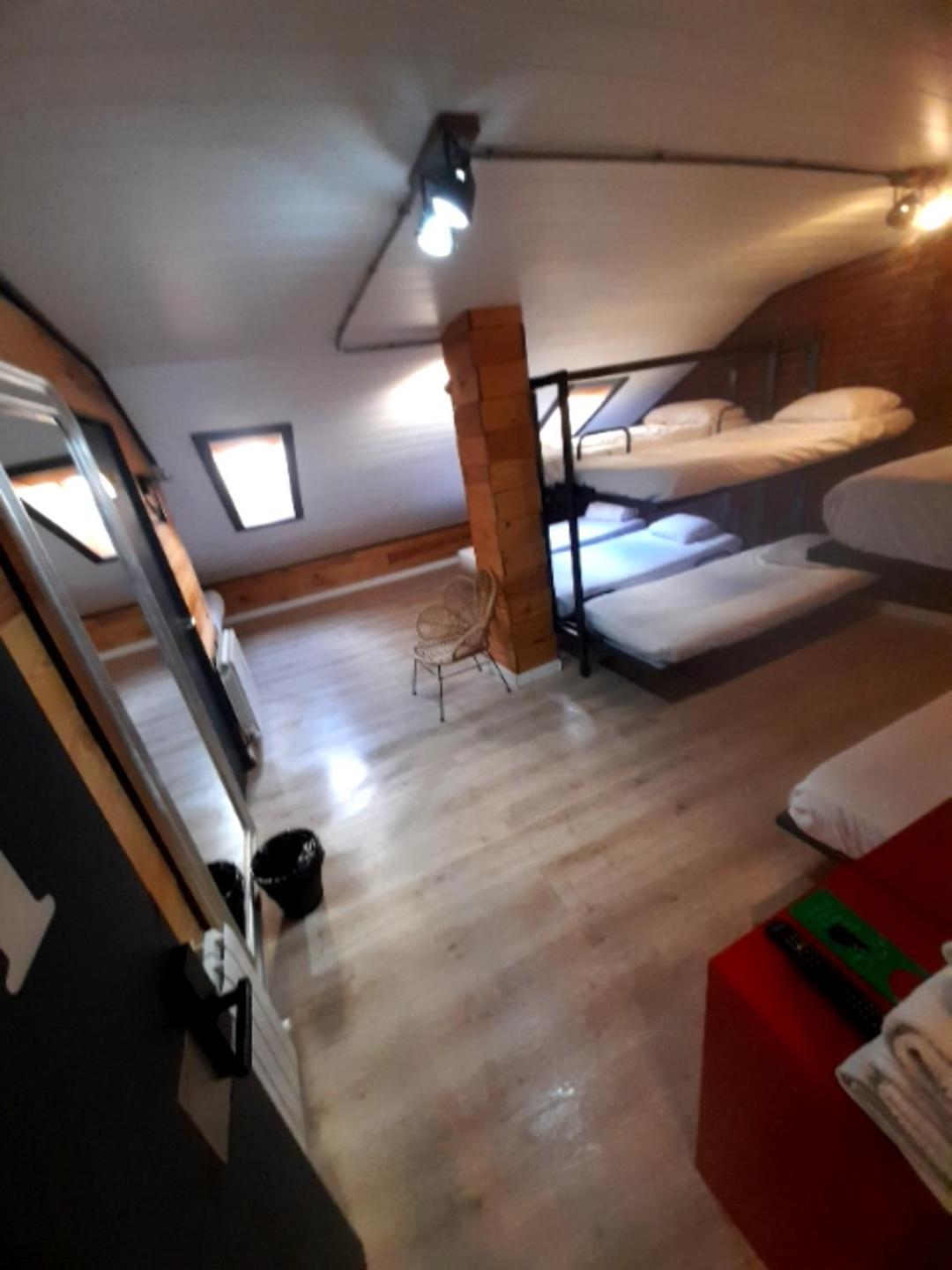 Hostal Erasmus By Gaiarooms Salamanca Kültér fotó
