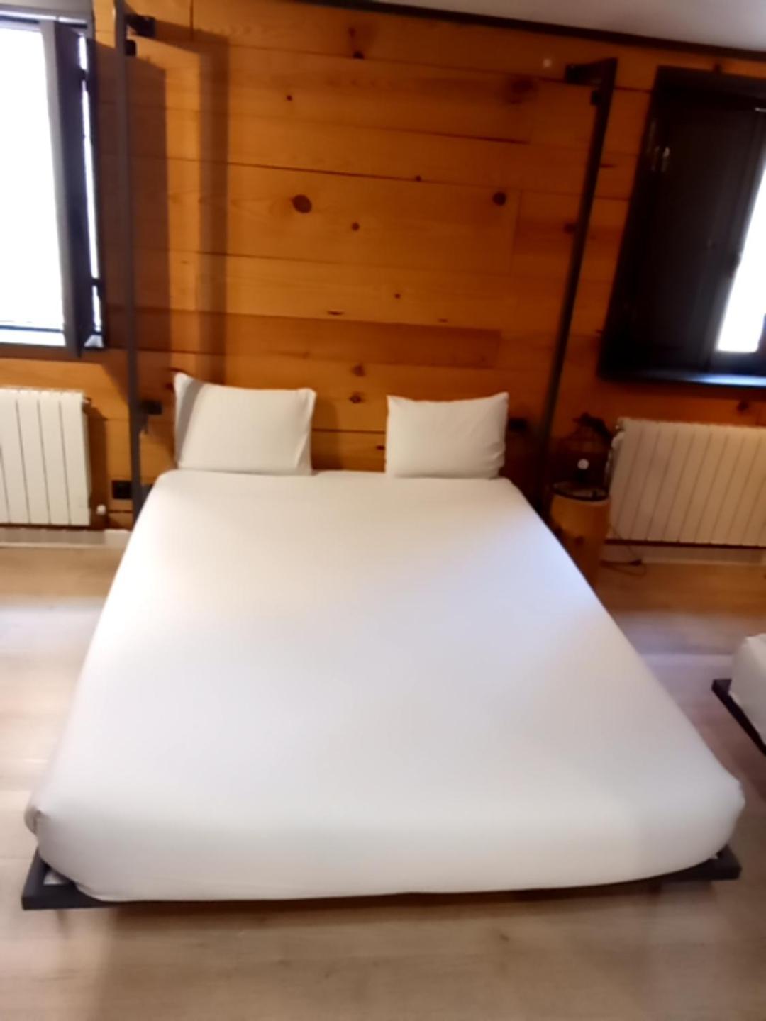 Hostal Erasmus By Gaiarooms Salamanca Kültér fotó