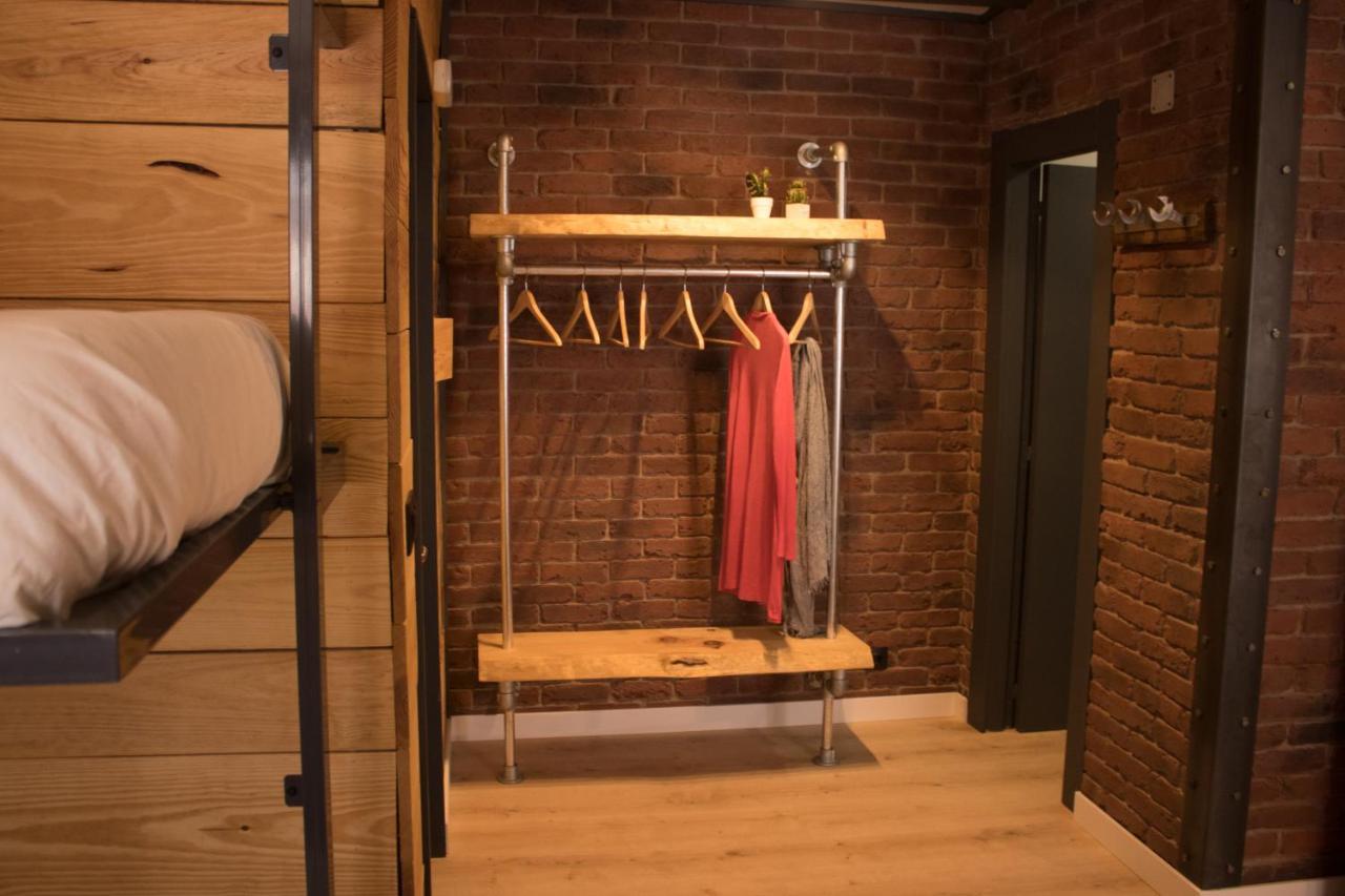 Hostal Erasmus By Gaiarooms Salamanca Kültér fotó
